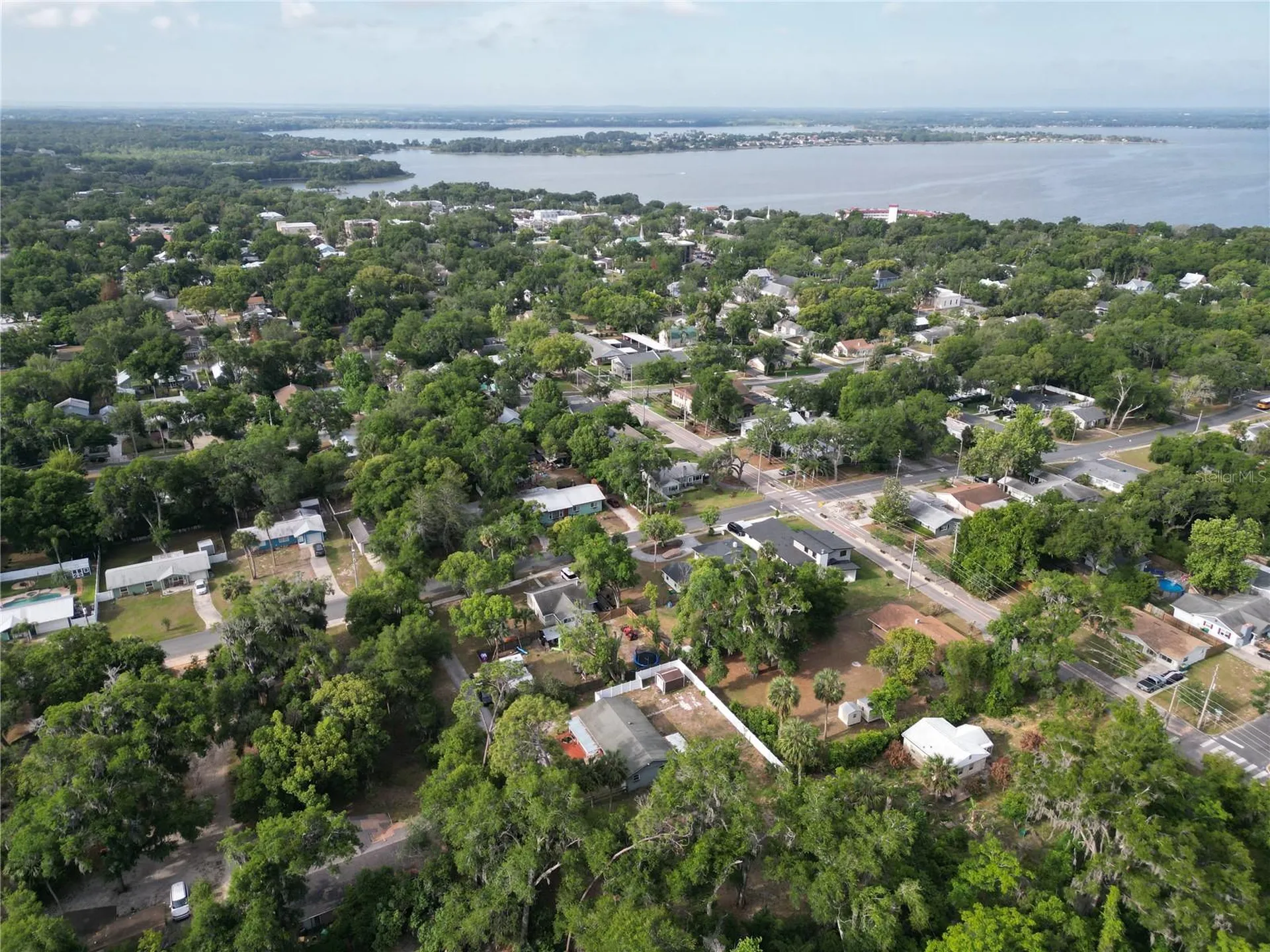 321 E 11th Avenue Mount Dora FL 32757