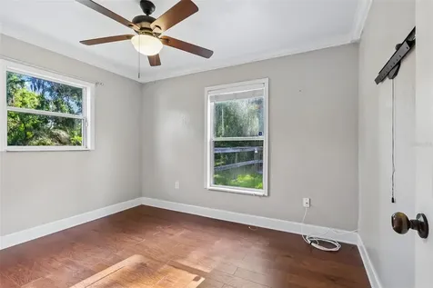 321 E 11th Avenue Mount Dora FL 32757