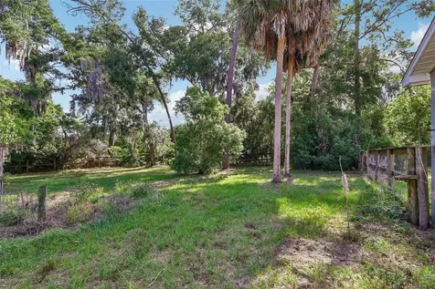 321 E 11th Avenue Mount Dora FL 32757