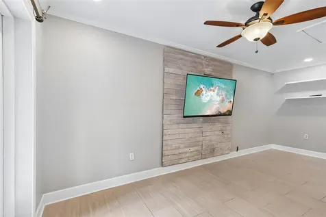 321 E 11th Avenue Mount Dora FL 32757