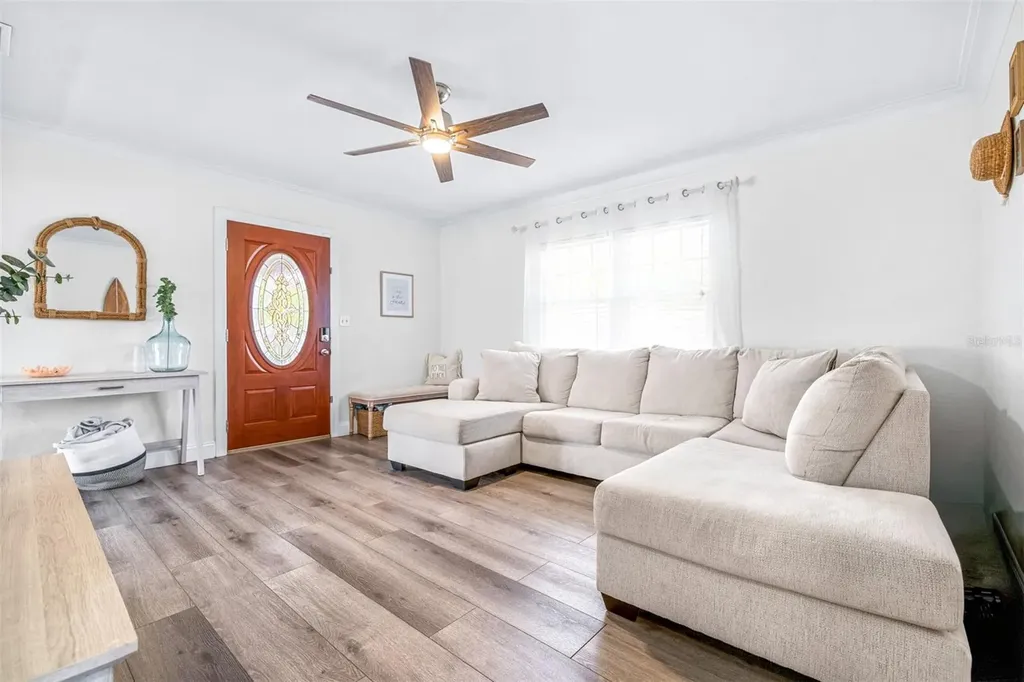 2991 38th Street N St Petersburg FL 33713