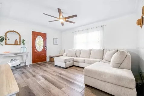 2991 38th Street N St Petersburg FL 33713