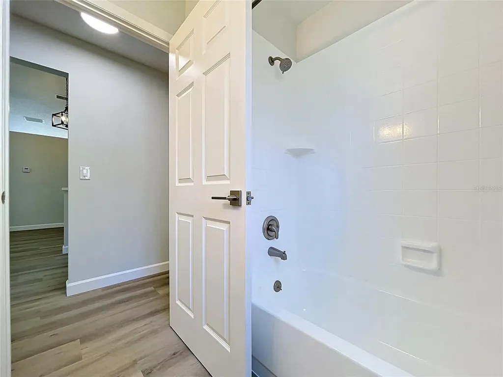 11027 Streamside Drive Tampa FL 33624