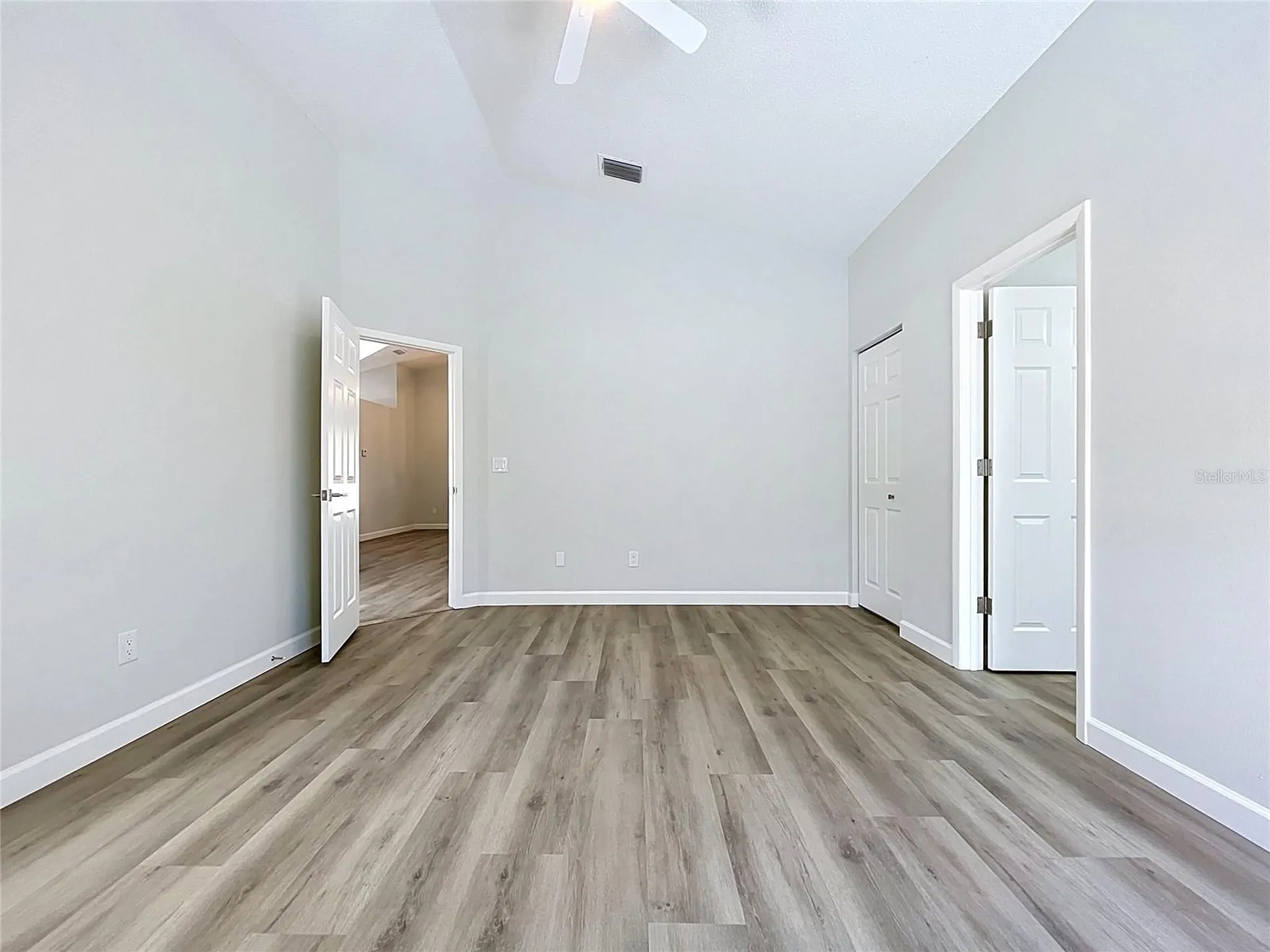 11027 Streamside Drive Tampa FL 33624