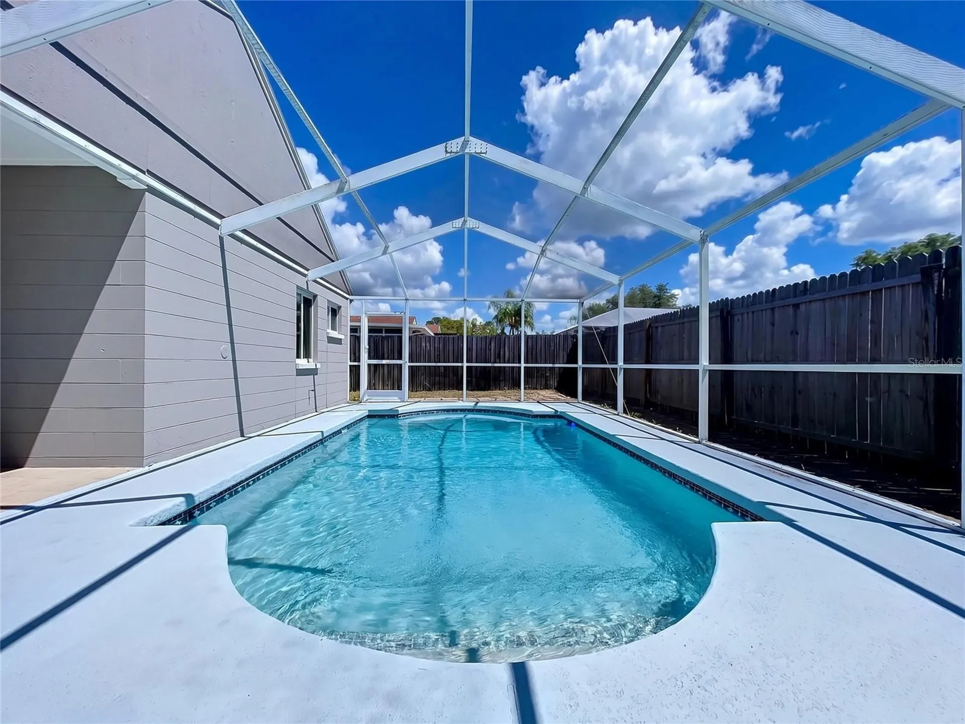 11027 Streamside Drive Tampa FL 33624