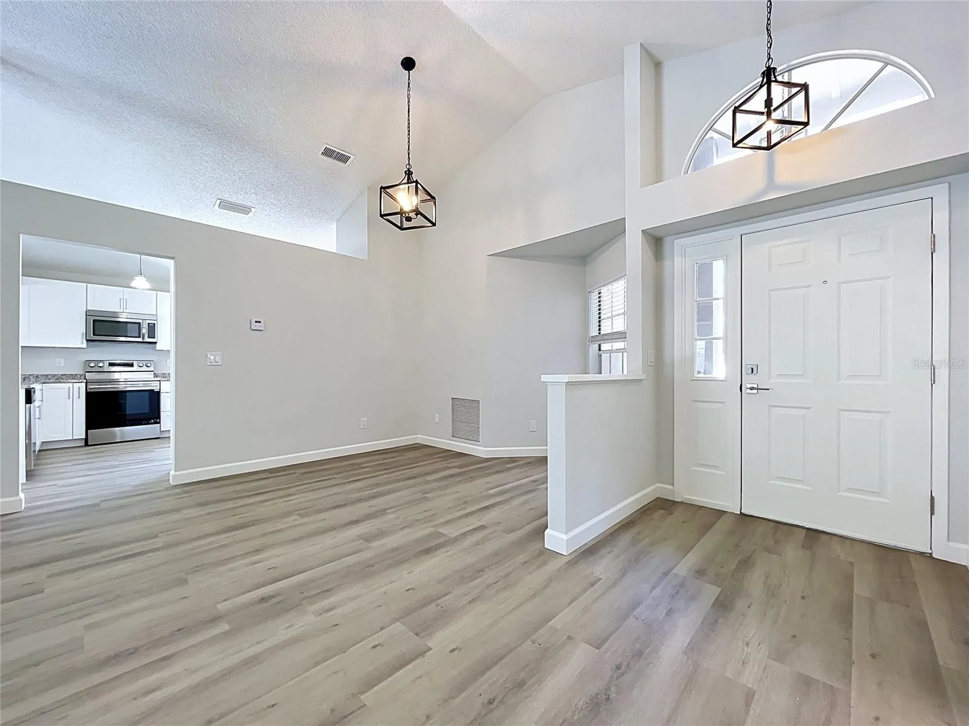 11027 Streamside Drive Tampa FL 33624