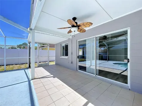 11027 Streamside Drive Tampa FL 33624