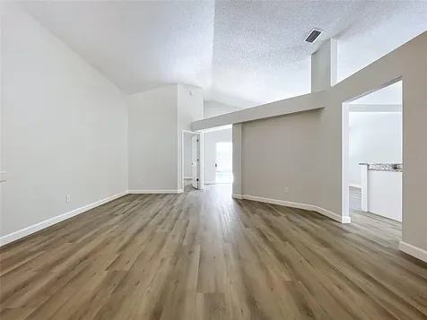 11027 Streamside Drive Tampa FL 33624