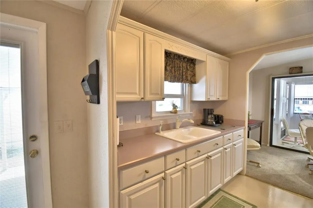 4150 Rolling Oaks Drive Winter Haven FL 33880