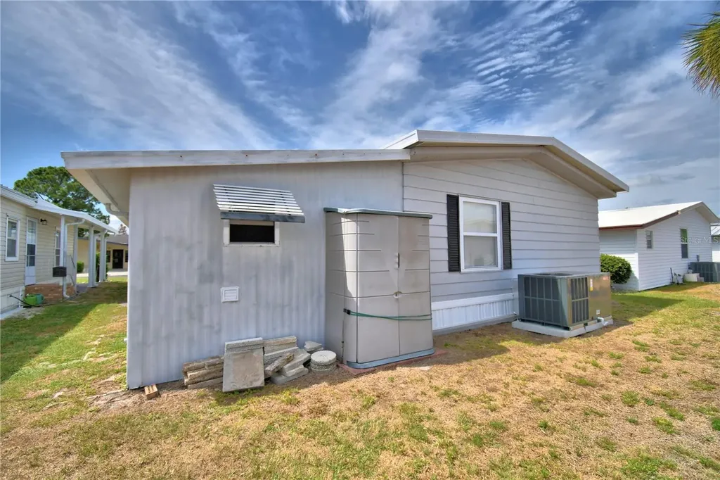 4150 Rolling Oaks Drive Winter Haven FL 33880