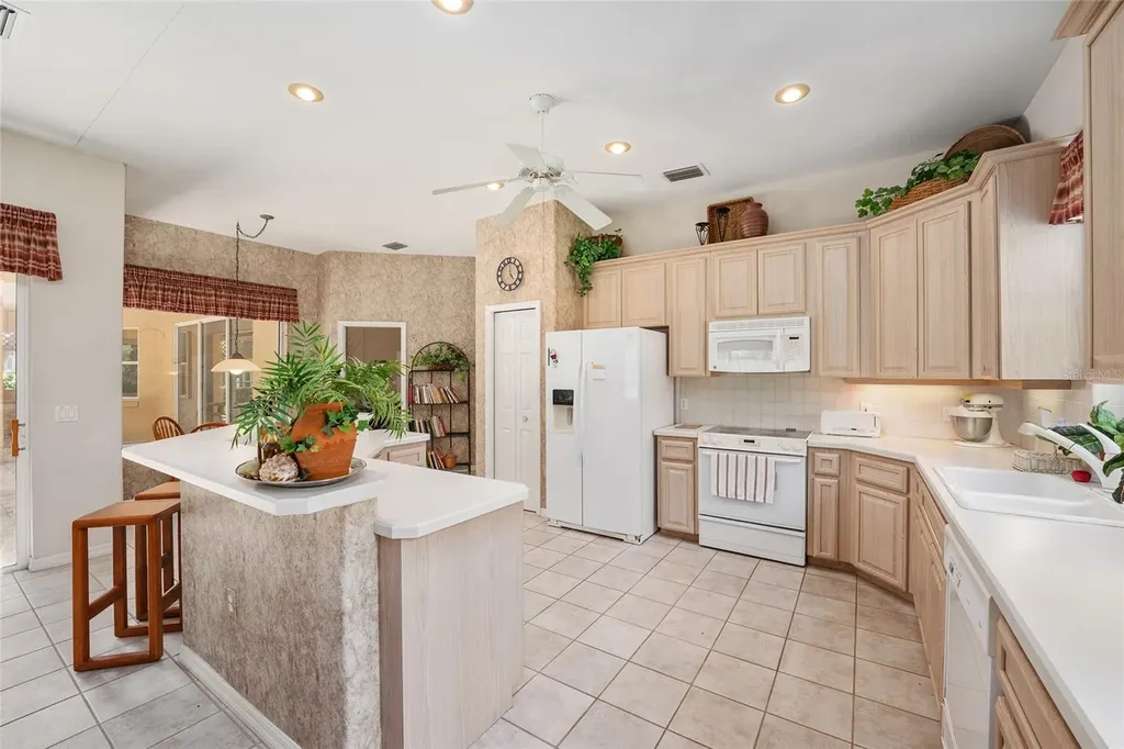 8827 SW 194 Court Dunnellon FL 34432