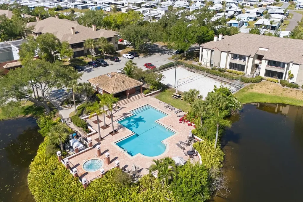 10265 Gandy Boulevard N St Petersburg FL 33702