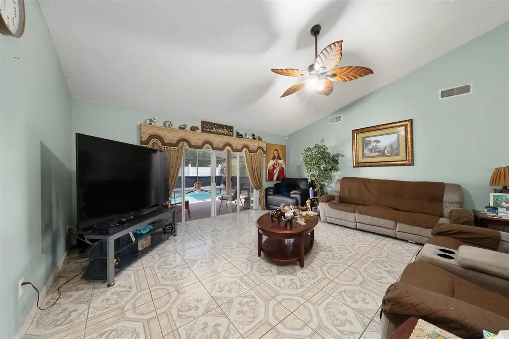 2836 Spivey Lane Orlando FL 32837
