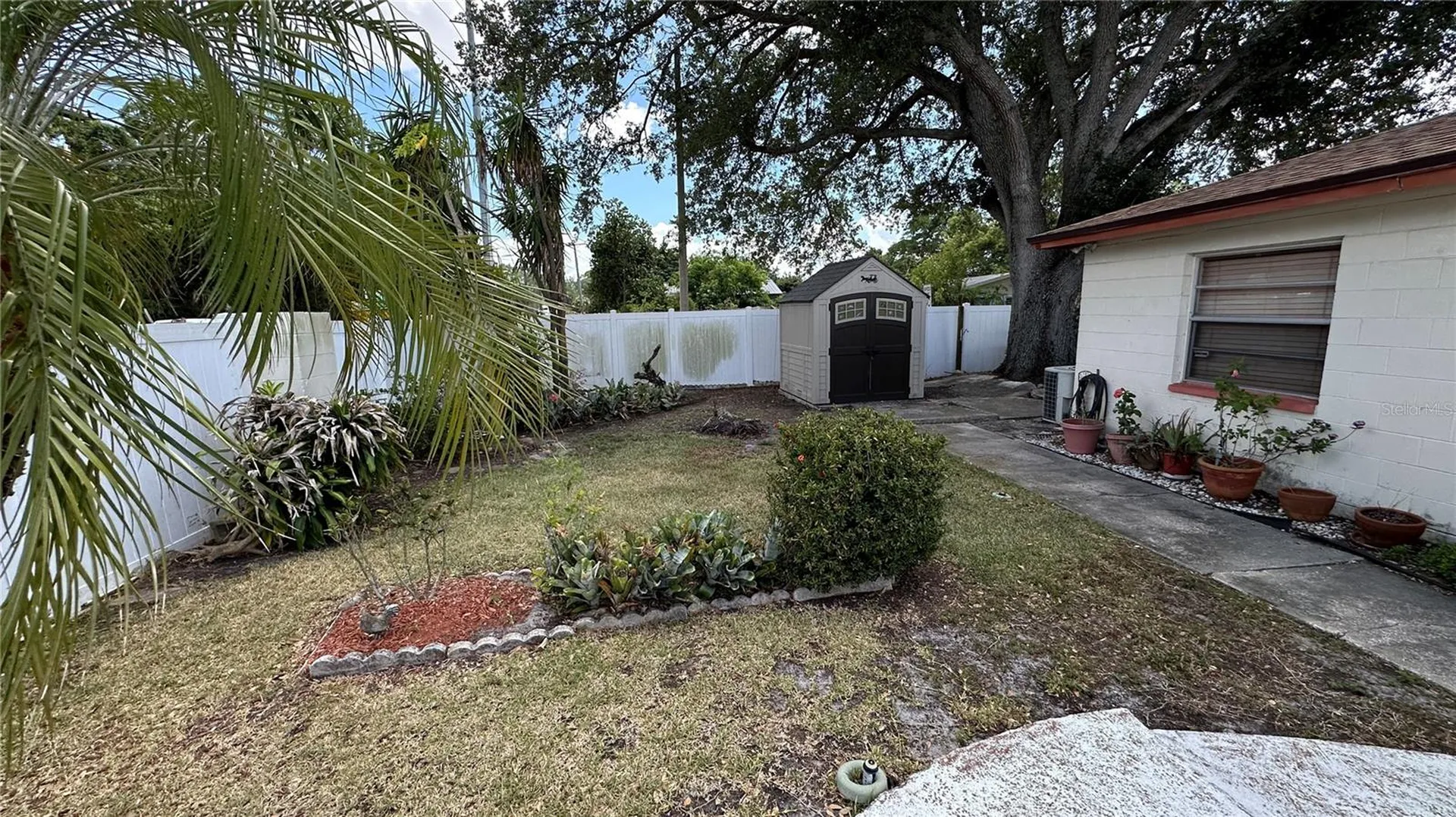 8603 Barkwood Place Tampa FL 33615