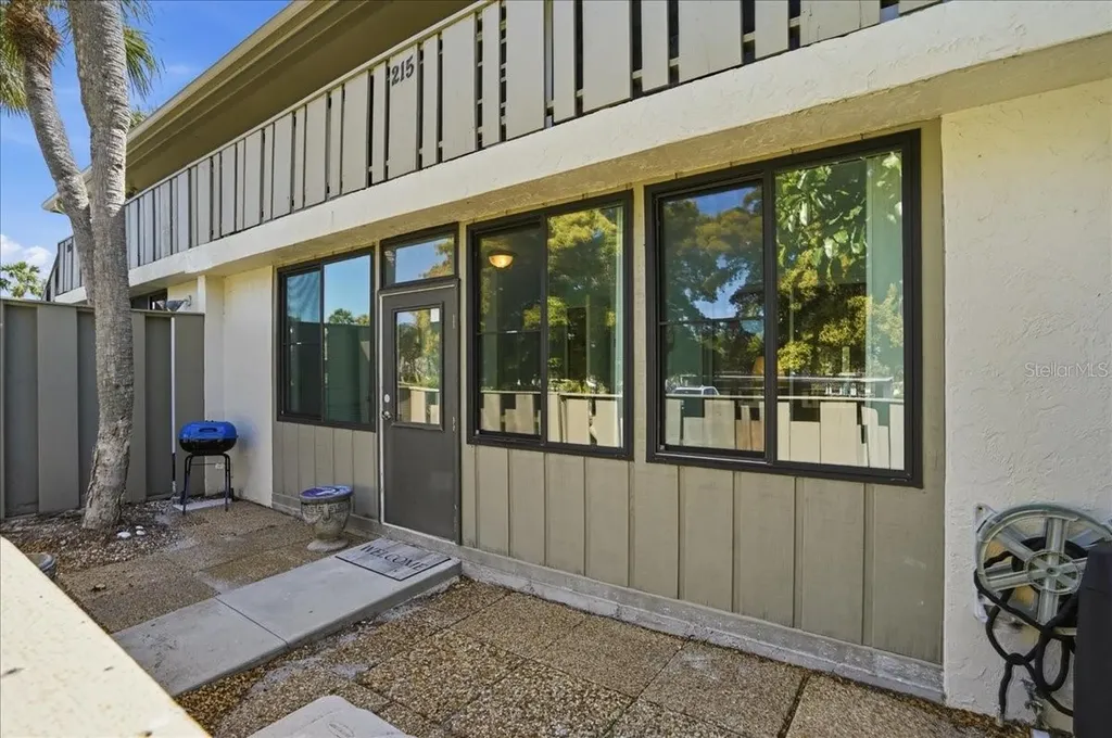 6500 Flotilla Drive Holmes Beach FL 34217