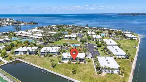 6500 Flotilla Drive Holmes Beach FL 34217