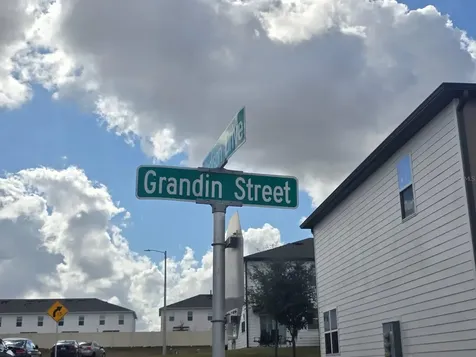 936 Grandin Street Davenport FL 33837
