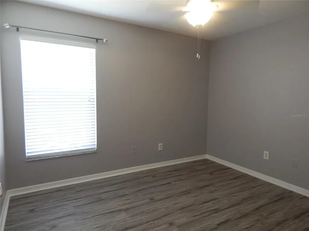 5827 Meadowpark Place Lithia FL 33547