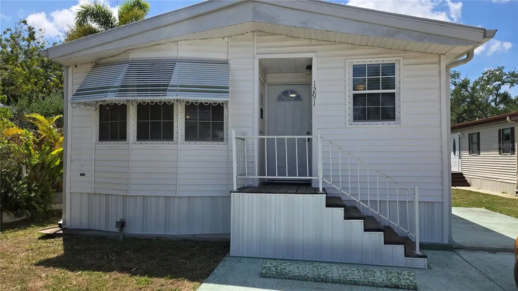 3333 26th Avenue E Bradenton FL 34208