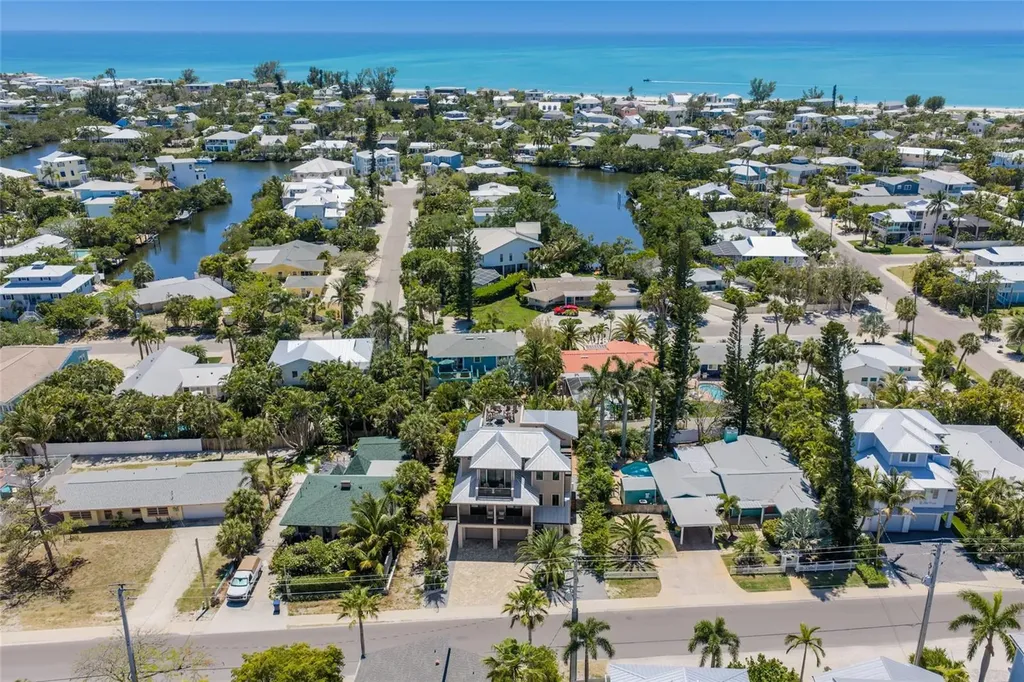 513 N Bay Boulevard Anna Maria FL 34216
