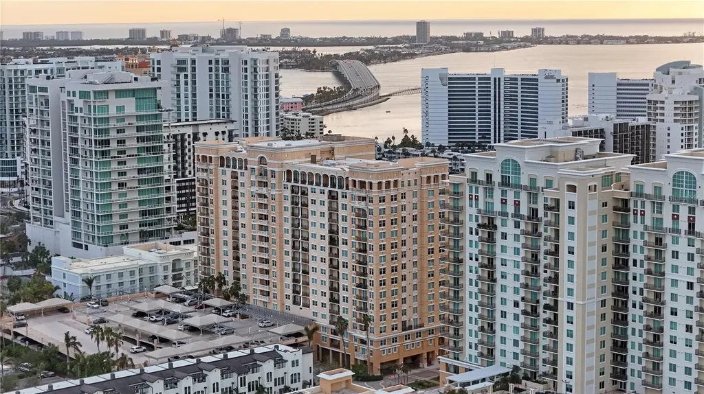 750 N Tamiami Trail Sarasota FL 34236