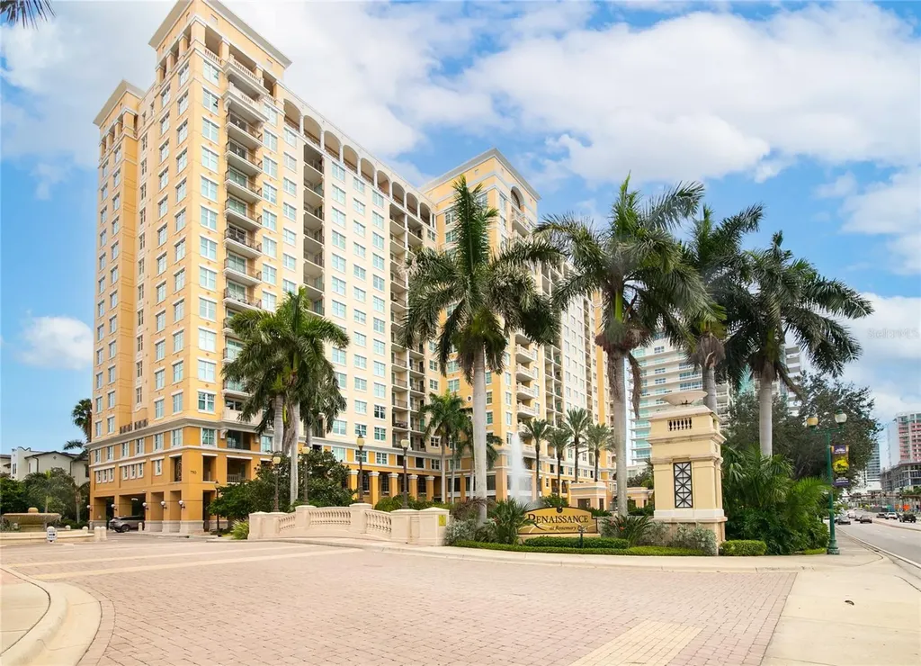 750 N Tamiami Trail Sarasota FL 34236