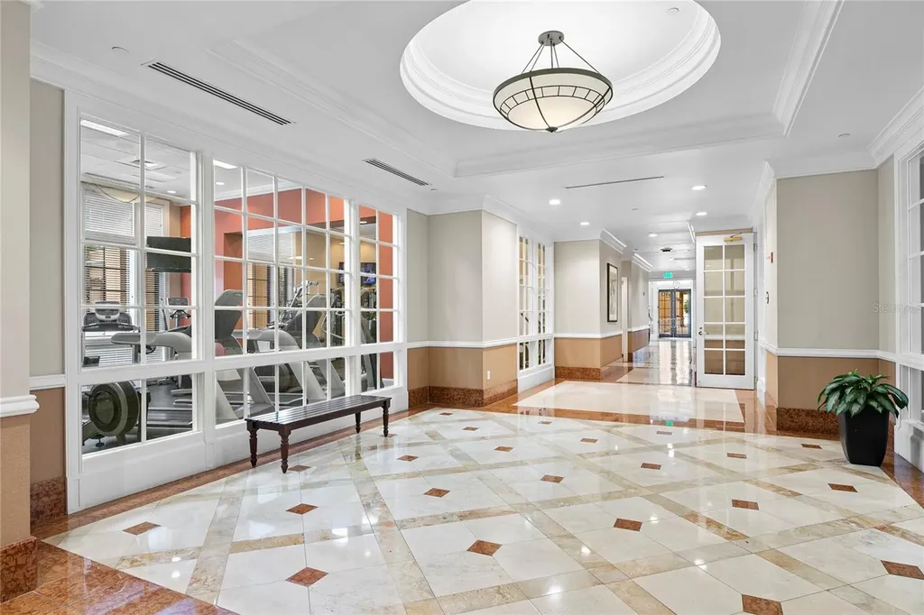 750 N Tamiami Trail Sarasota FL 34236