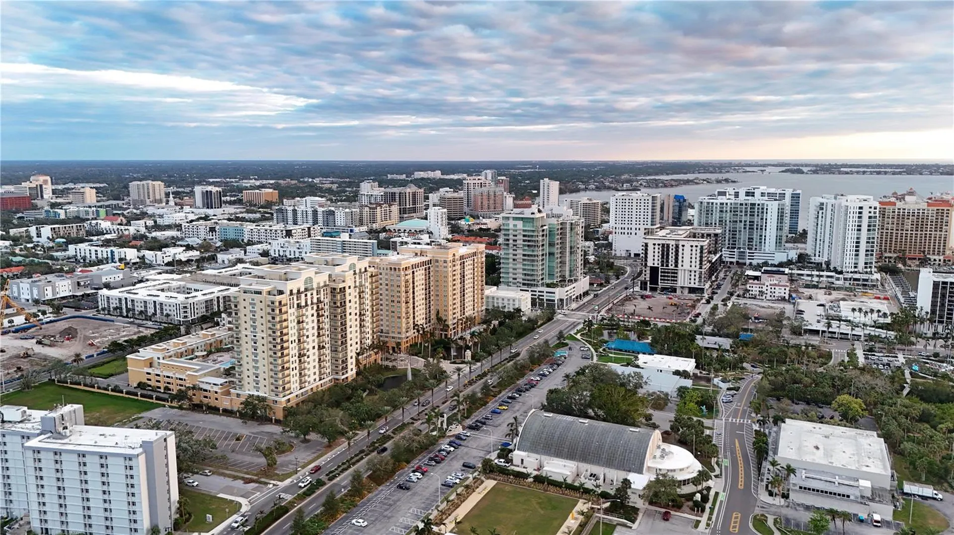 750 N Tamiami Trail Sarasota FL 34236