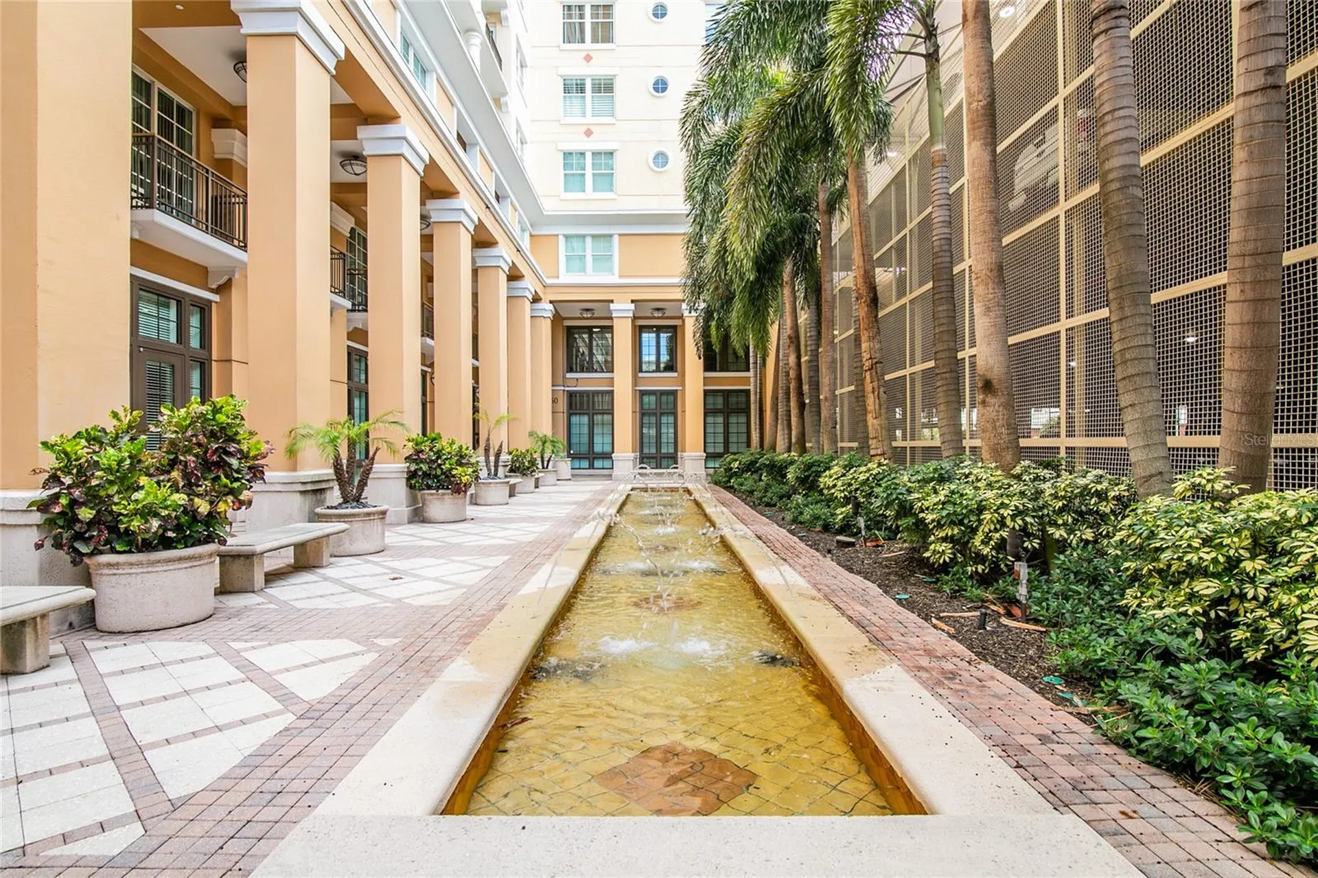 750 N Tamiami Trail Sarasota FL 34236