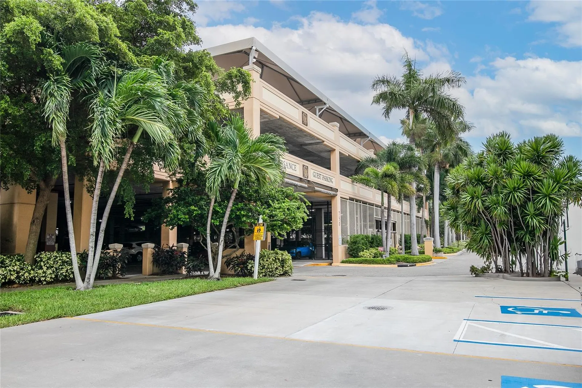 750 N Tamiami Trail Sarasota FL 34236
