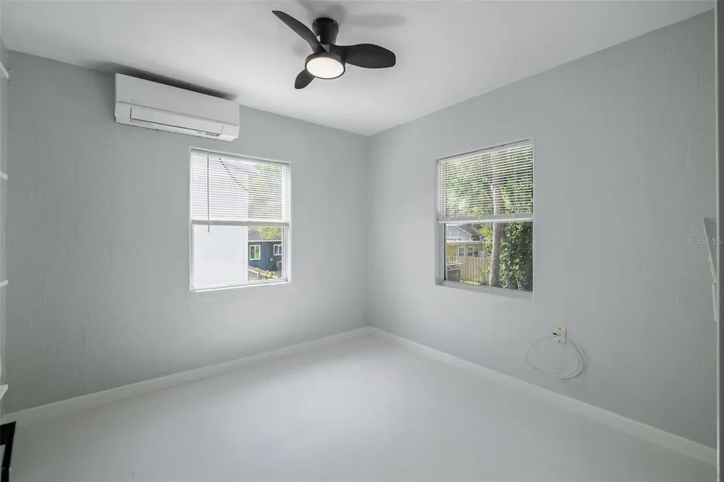 1427 Asher Lane Orlando FL 32803