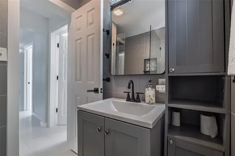 1427 Asher Lane Orlando FL 32803