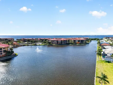 125 Colony Point Drive Punta Gorda FL 33950