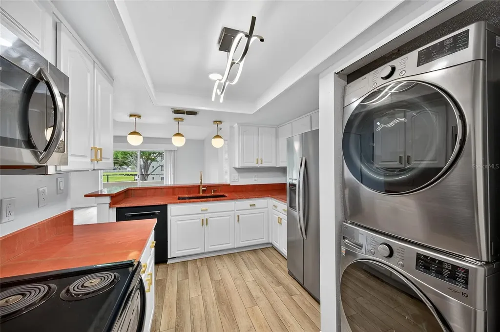 2583 Countryside Boulevard Clearwater FL 33761