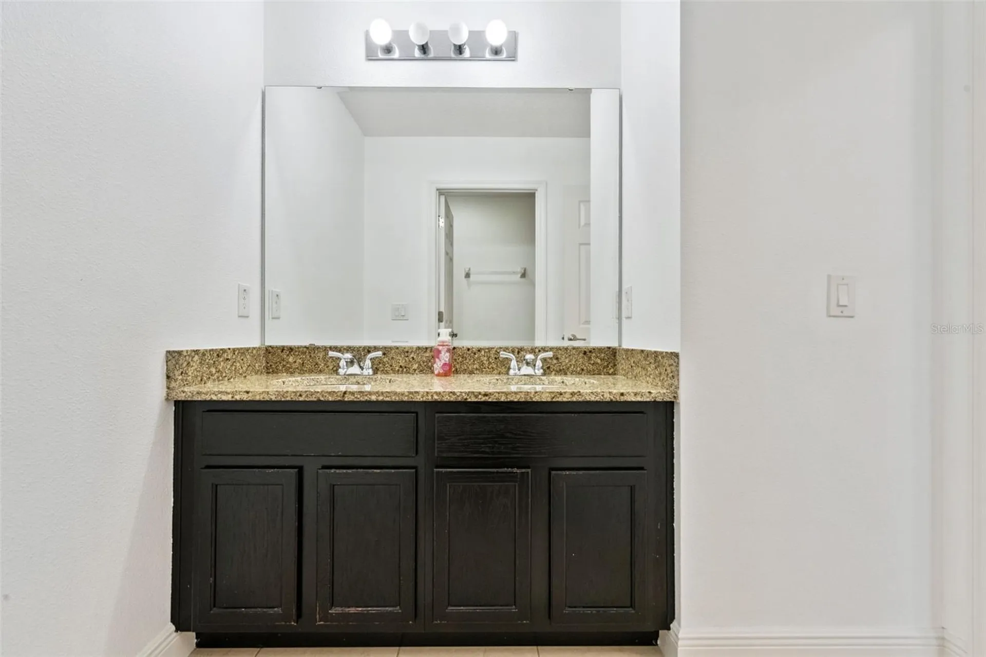 1157 Vinsetta Circle Winter Garden FL 34787