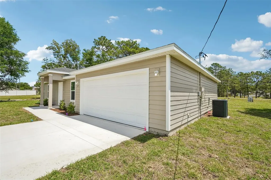 17 Pecan Run Track Ocala FL 34472