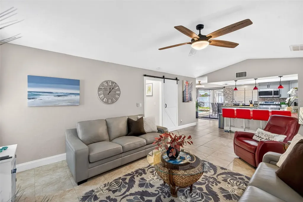 402 SW 37th Lane Cape Coral FL 33914