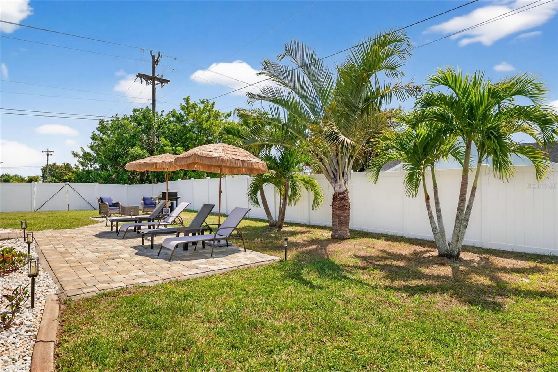 402 SW 37th Lane Cape Coral FL 33914