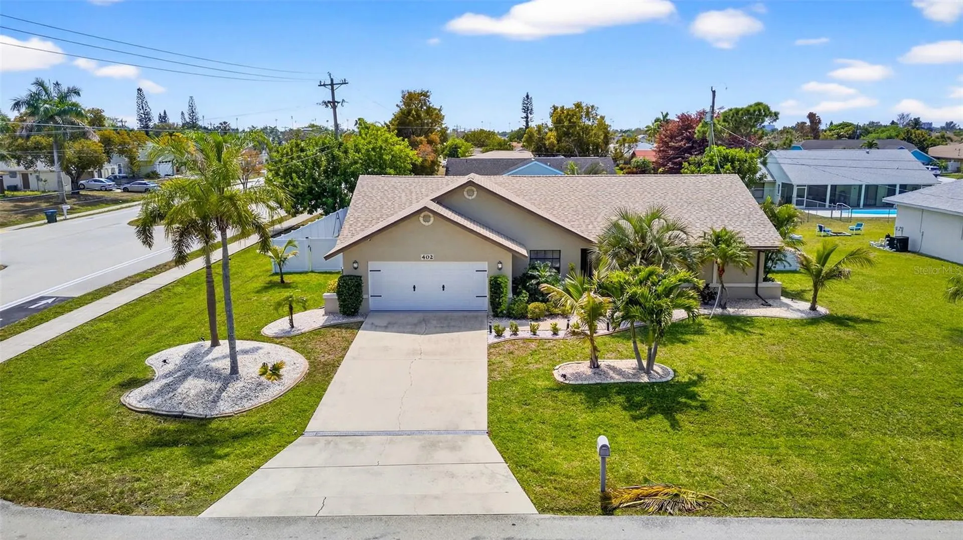 402 SW 37th Lane Cape Coral FL 33914
