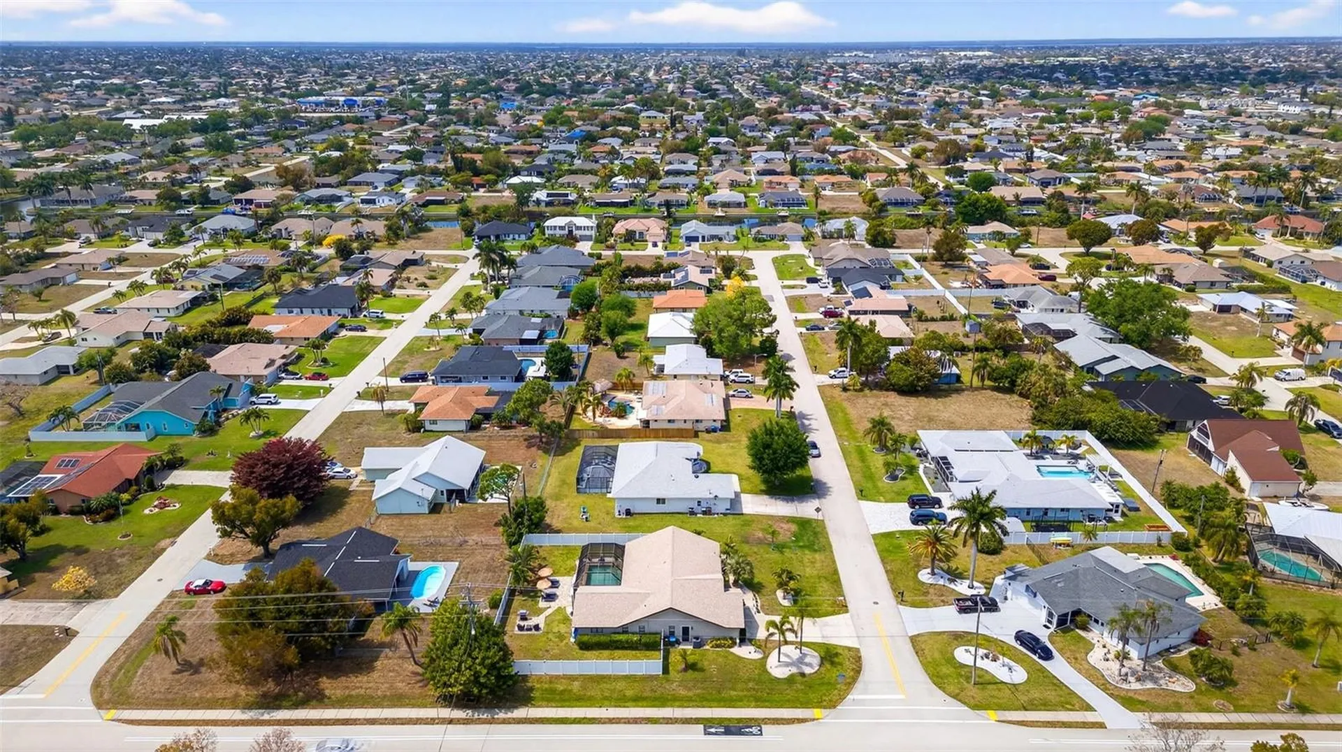 402 SW 37th Lane Cape Coral FL 33914