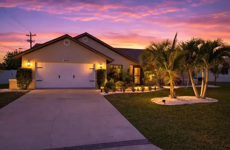 402 SW 37th Lane Cape Coral FL 33914