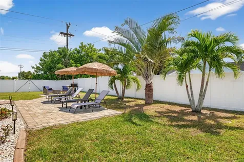 402 SW 37th Lane Cape Coral FL 33914