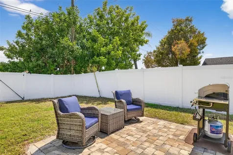 402 SW 37th Lane Cape Coral FL 33914