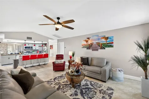 402 SW 37th Lane Cape Coral FL 33914