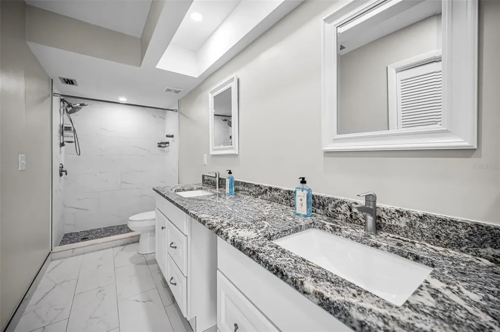 160 James Court Oldsmar FL 34677