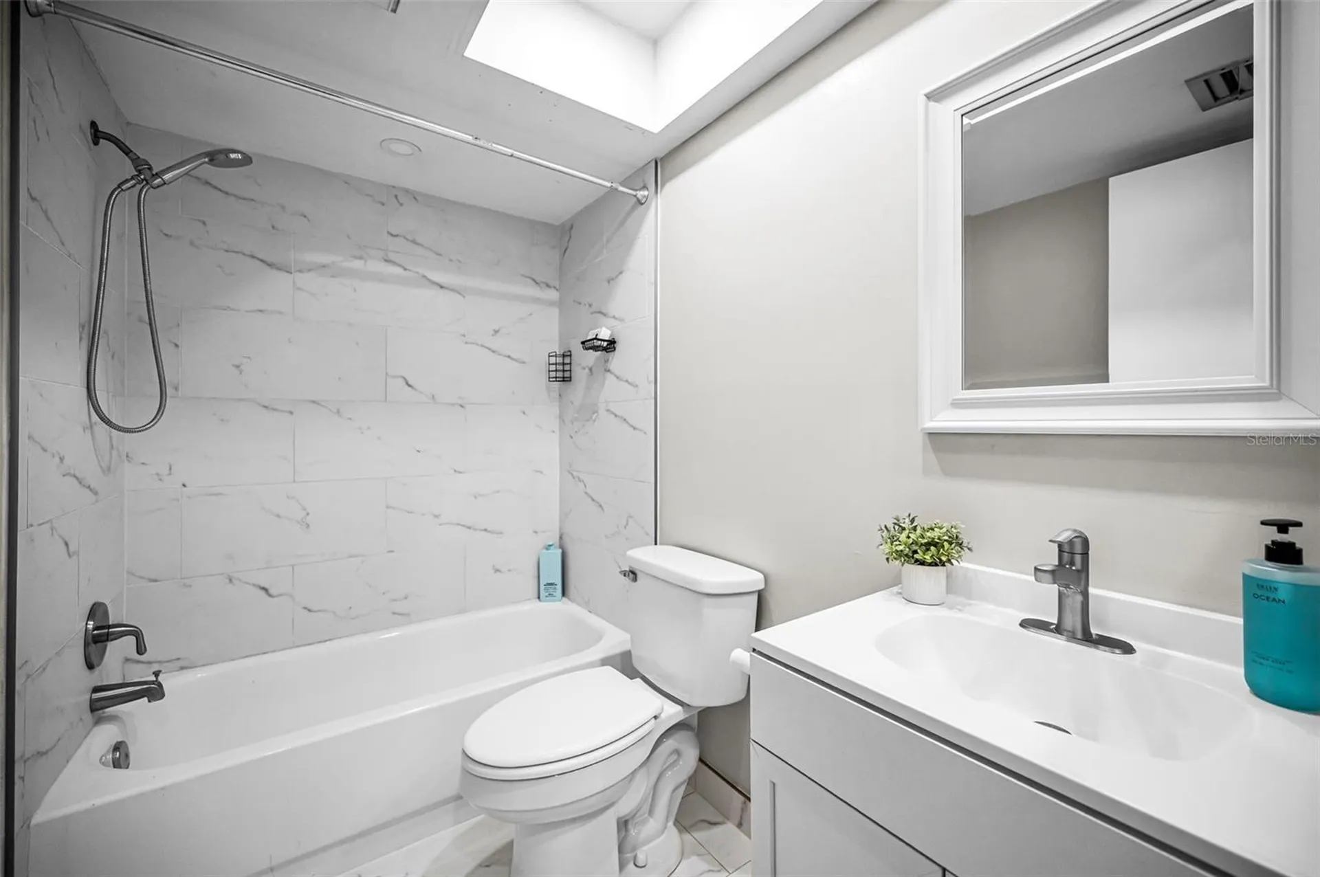 160 James Court Oldsmar FL 34677