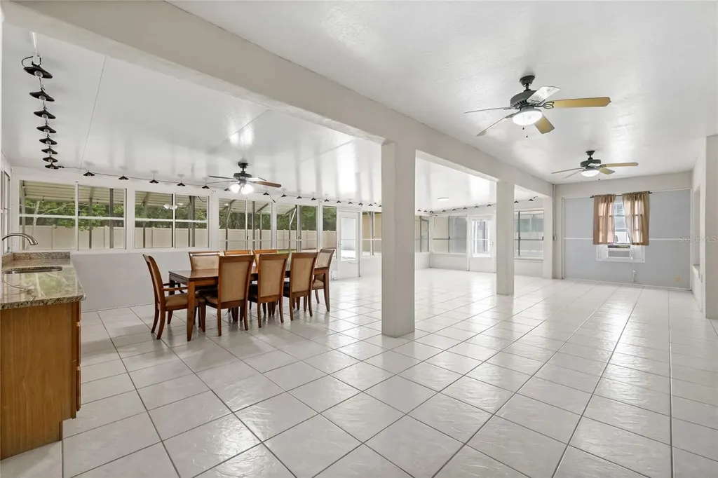 1557 Blackwood Avenue Gotha FL 34734