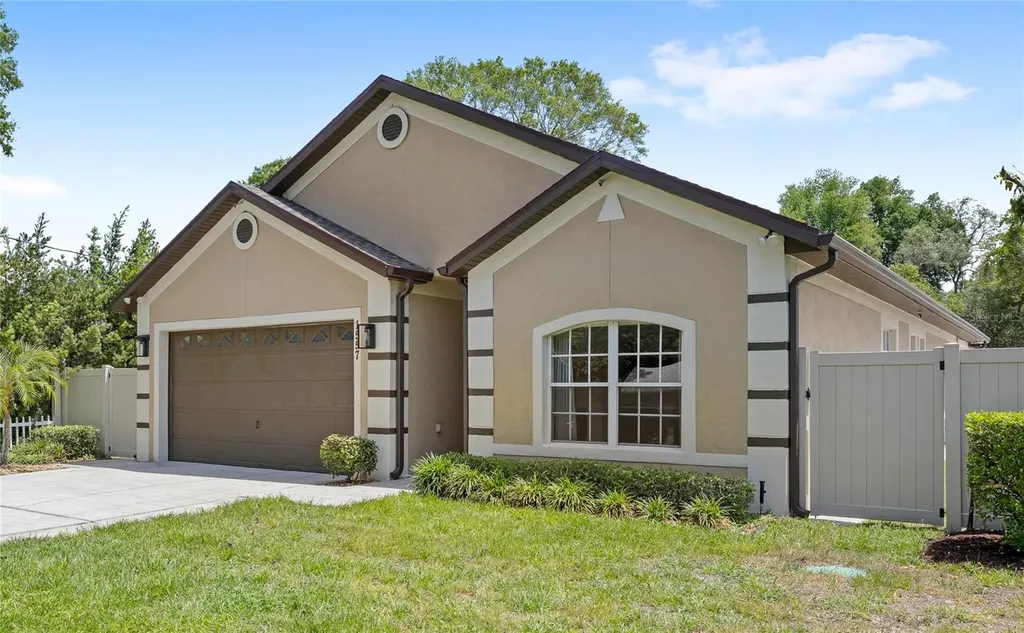 1557 Blackwood Avenue Gotha FL 34734