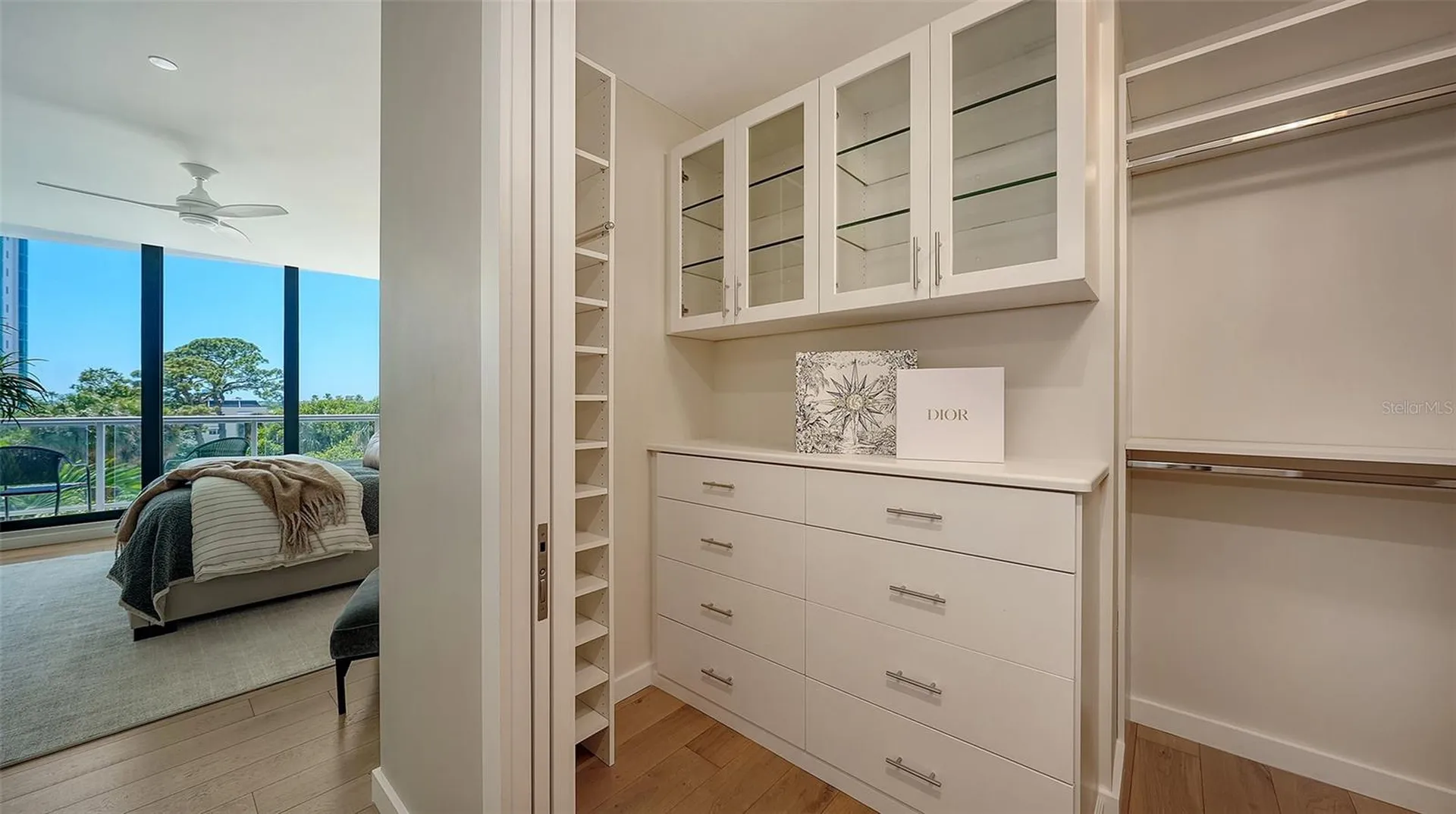 300 S Pineapple Avenue Sarasota FL 34236