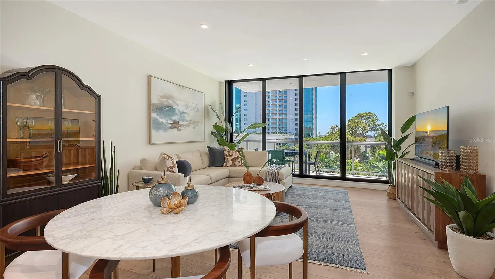 300 S Pineapple Avenue Sarasota FL 34236